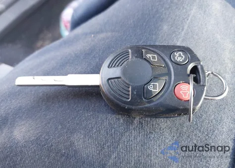 2014 Ford Focus Se z USA, uszkodzony, nr VIN 1FADP3F28EL368154